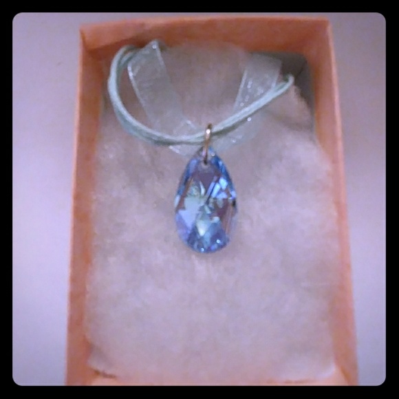 Jewelry - Aqua Blue Crystal Teardrop Necklace